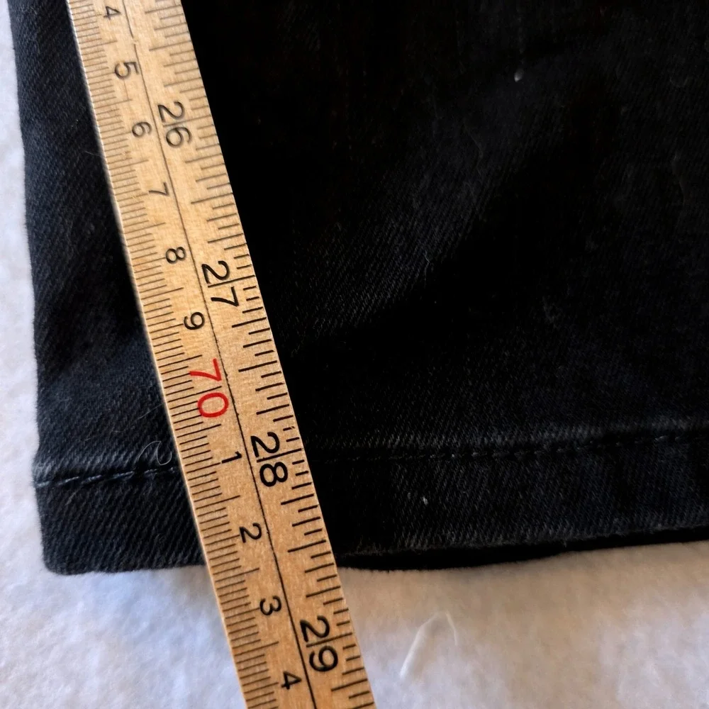 Levis 502 Taper Fit Jeans Mens 42x30 Black Denim Pants A69250-4996